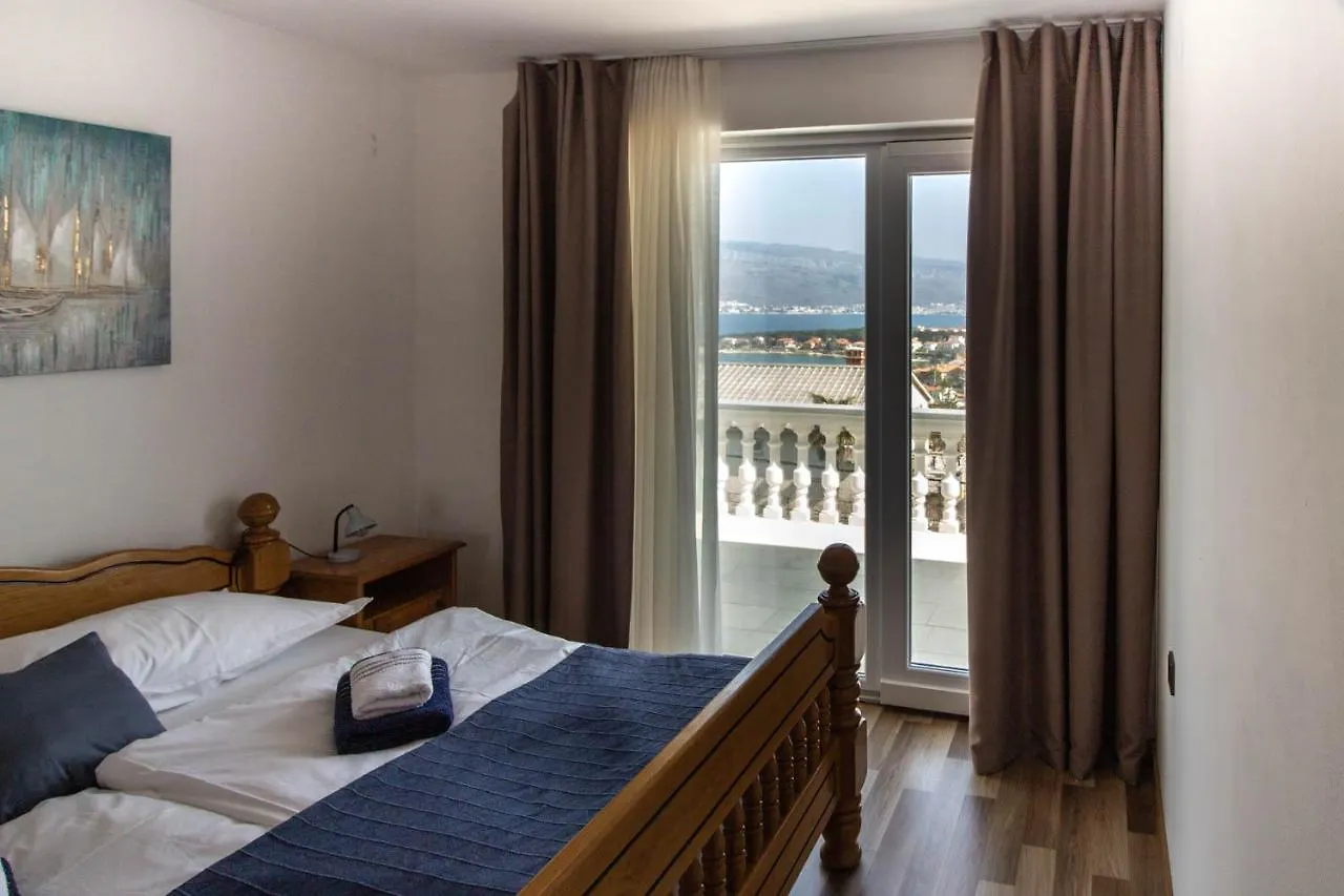 Big Apartment With Sea View! Silo